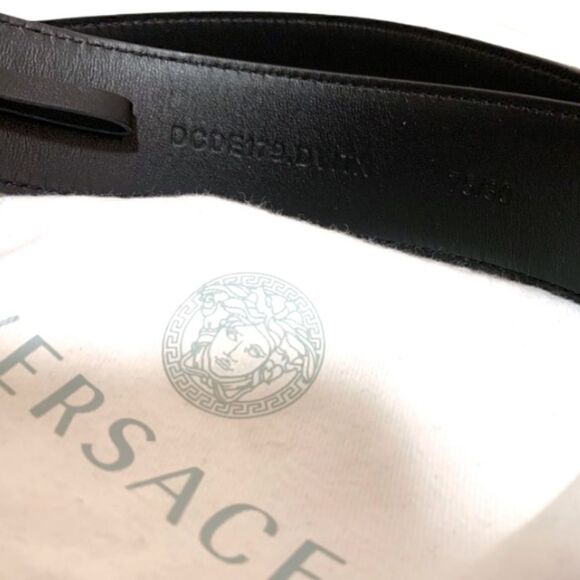 VERSACE Brushed Gold Medusa Head Buckle Belt